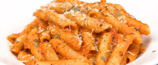 Red Sauce Pasta Recipe – A Creamy, Spicy and Restaurant-Style Pasta You Can Make at Home