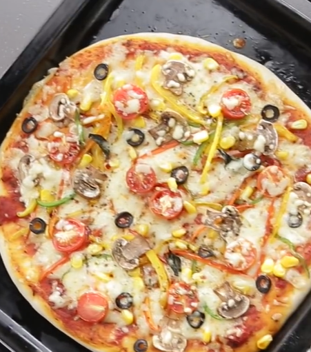 Easy Homemade Veg Pizza everyone will love – Pizza Dough & Toppings for Veg Pizza.
